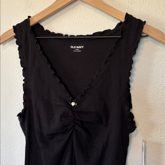 Cinched Rib-Knit Tank Top - Picture 3 of 12